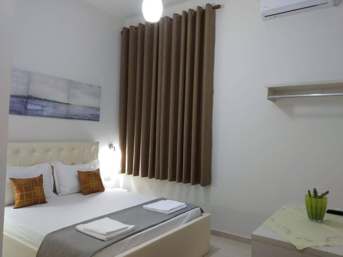 Olive B&B เบราท ภายนอก รูปภาพ